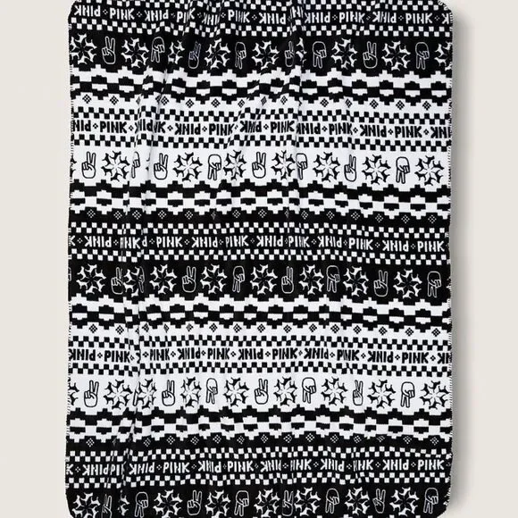 VICTORIA'S SECRET Sherpa Blanket